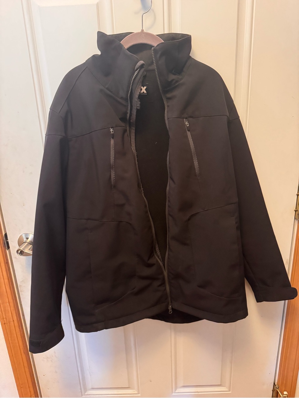 Men's Black Ski Softshell Jacket - Performance Winter Coat